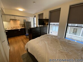 8 Winter Pl in Boston, MA - Building Photo - Building Photo