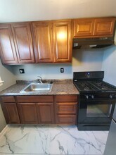 2427 Iverson St in Hillcrest Heights, MD - Building Photo - Building Photo