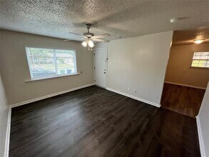1706 Curtis Dr in Garland, TX - Building Photo - Building Photo