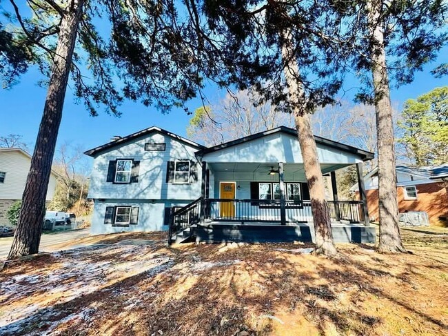 property at 1001 Archdale Dr