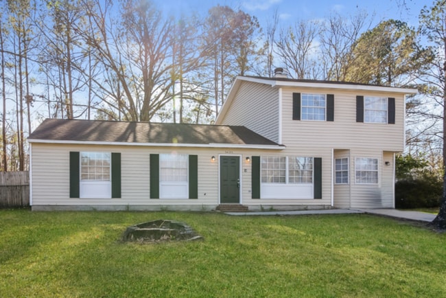 property at 3425 Smoketree Ct