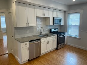 7 Wyman St in Worcester, MA - Building Photo - Building Photo