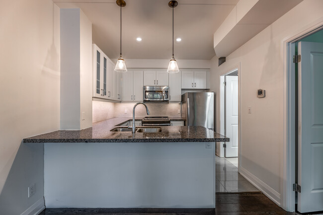 Cedarwood Townhomes in Toronto, ON - Building Photo - Interior Photo