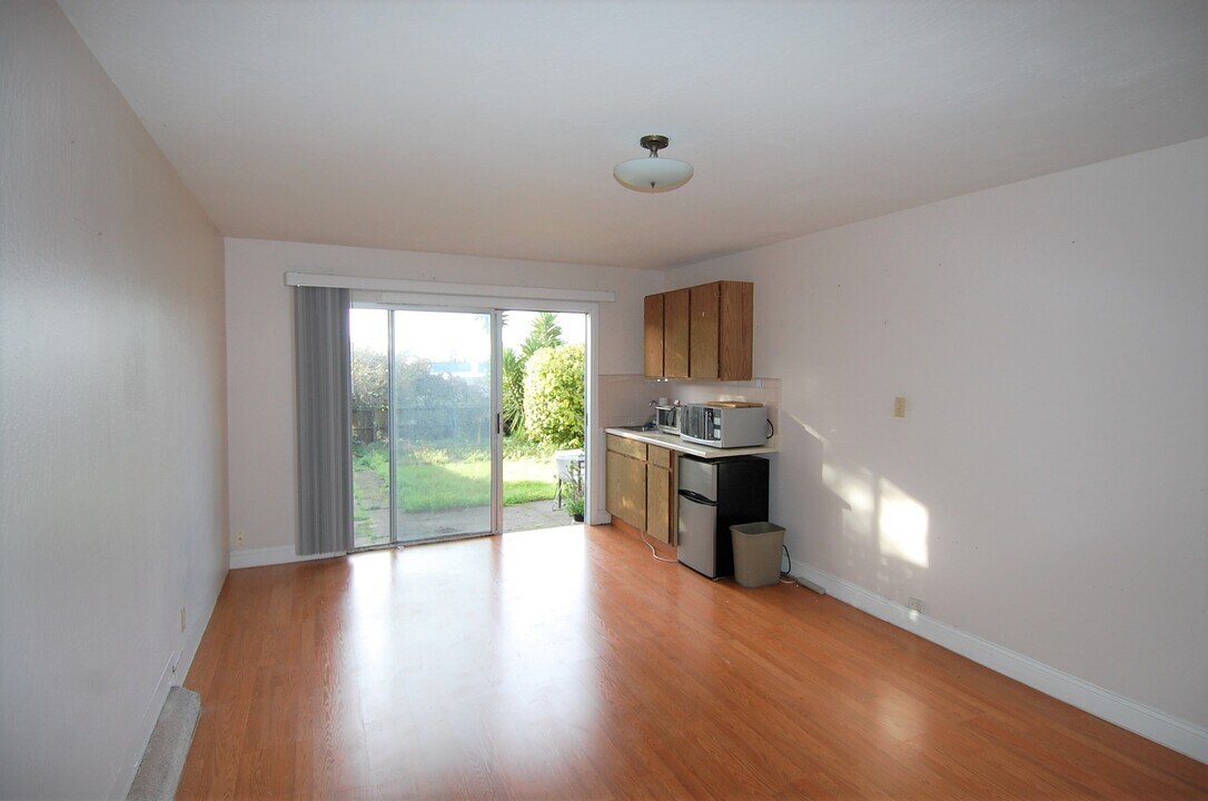 1579 21st Ave in San Francisco, CA - Building Photo