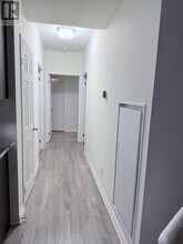200-200 Lagerfeld Dr in Brampton, ON - Building Photo - Building Photo
