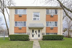 8813 Dee Rd Apartments