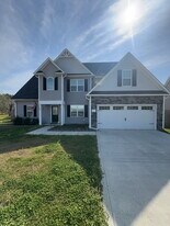 101 Barnhouse Rd in Jacksonville, NC - Building Photo