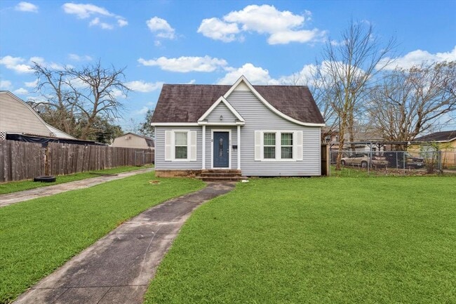 property at 215 Morrell St