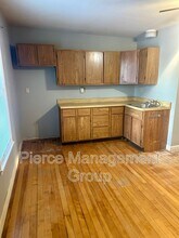 308 Bartlett St in Manchester, NH - Building Photo - Building Photo