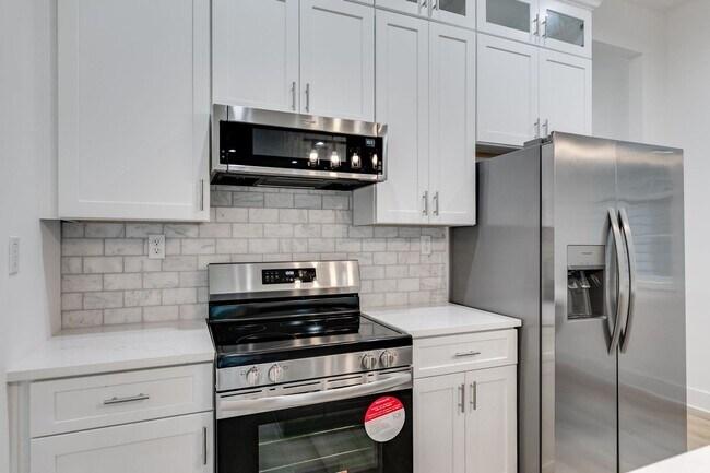 926 Welch St SW in Atlanta, GA - Building Photo - Building Photo