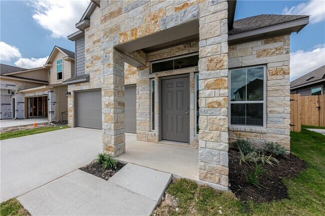705 Durness Dr in Pflugerville, TX - Building Photo - Building Photo