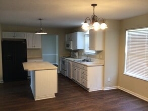 428 Rocky Springs Dr in Blacklick, OH - Building Photo - Building Photo