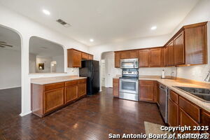 10631 Arabian Sands in San Antonio, TX - Building Photo - Building Photo