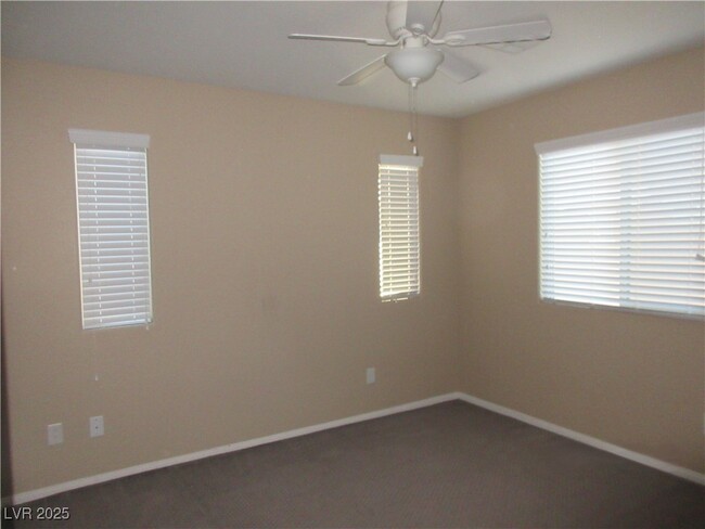 8928 Famous Alcove Ct in Las Vegas, NV - Building Photo - Building Photo