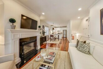 1510 N Cleveland Ave in Chicago, IL - Building Photo - Building Photo