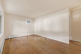 14309 Fairmont Ct in Woodbridge, VA - Building Photo - Building Photo