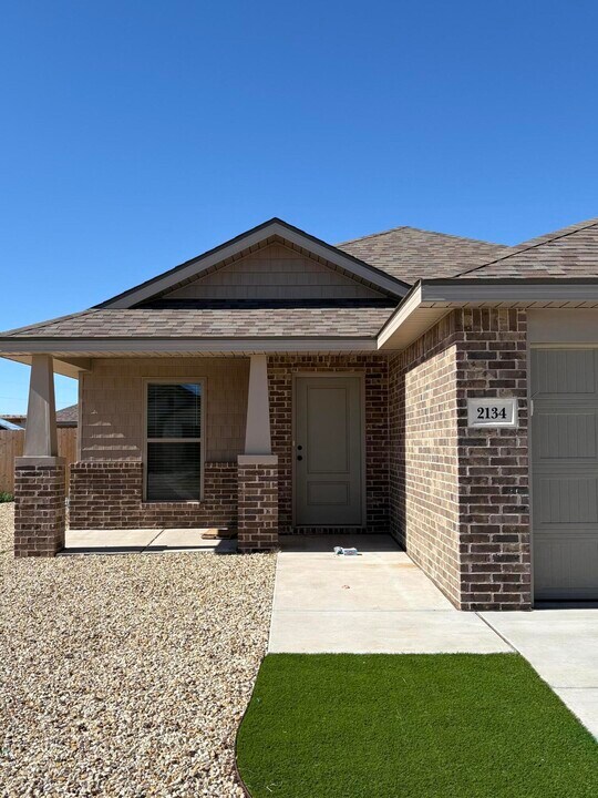 2134 Kokomo Ave in Lubbock, TX - Building Photo