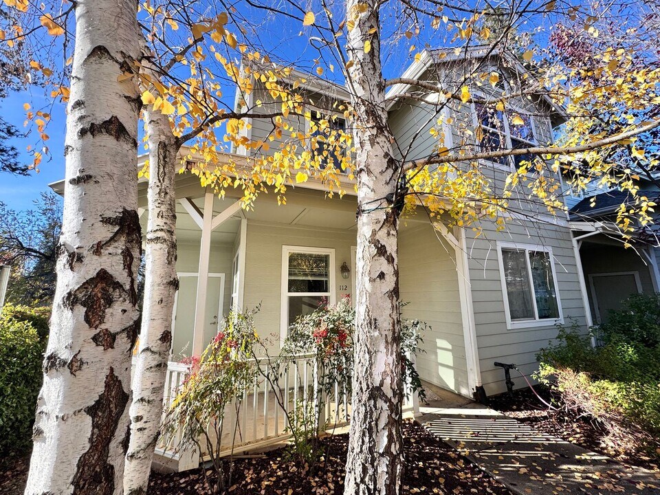 112 Ironhorse Place in Grass Valley, CA - Building Photo