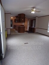 95 Co Rd 351 in Sweetwater, TN - Foto de edificio - Building Photo
