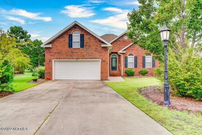 property at 106 Ravennaside Dr NW