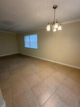 8630 SW 3rd St, Unit 208 in Pembroke Pines, FL - Building Photo - Building Photo