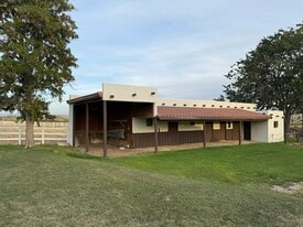 8300 Gantz Ave in Boise, ID - Building Photo