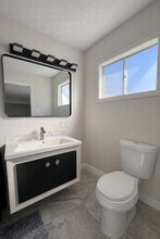 1595 Palma Vista Ave in Las Vegas, NV - Building Photo - Building Photo