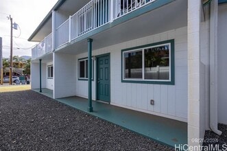 68-018 Au St in Waialua, HI - Foto de edificio - Building Photo