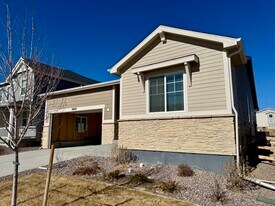 24787 E 40th Ave in Aurora, CO - Building Photo