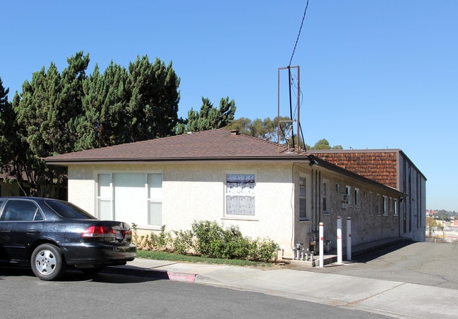 439-443 Casselman St in Chula Vista, CA - Foto de edificio - Building Photo