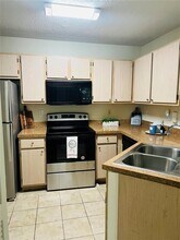 3705 SW 27th St in Gainesville, FL - Building Photo - Building Photo