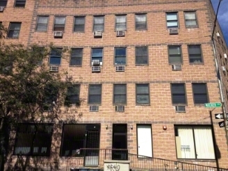 647 Meeker Ave in Brooklyn, NY - Foto de edificio