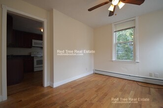 10 Leverett St, Unit 2 in Brookline, MA - Foto de edificio - Building Photo