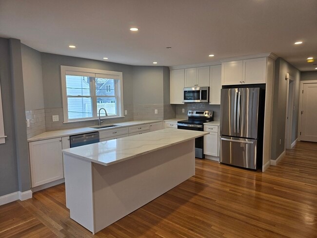 property at 29 Appleton St