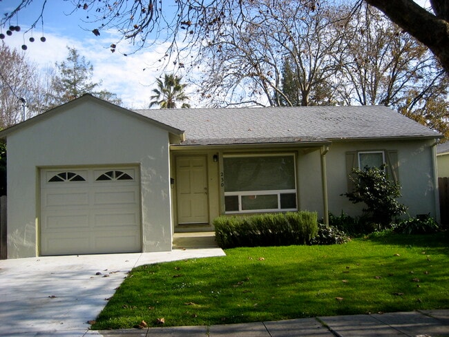 property at 230 S Montgomery St
