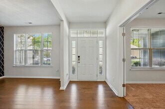 Room in House on Creek Bend Edge Ct in Matthews, NC - Building Photo - Building Photo