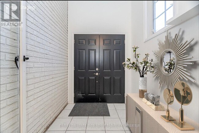 57 Curzon St in Toronto, ON - Building Photo - Building Photo