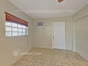 8659 Sheraton Dr in Miramar, FL - Building Photo - Building Photo