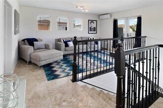 601 NE 11th Ave in Fort Lauderdale, FL - Foto de edificio - Building Photo