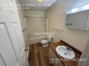 150 W Grattan St in Harrisonburg, VA - Building Photo - Building Photo