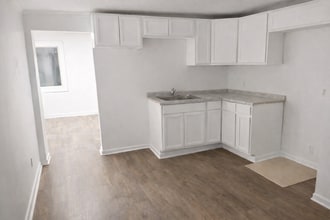 1617 Bradley Pl in High Point, NC - Building Photo - Building Photo