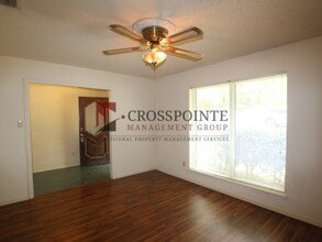 4210 Heather Ln in Tyler, TX - Building Photo - Building Photo