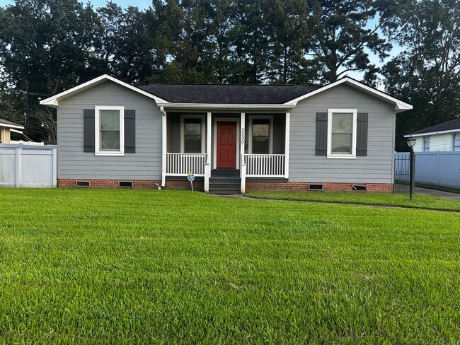 property at 3330 Claycut Rd