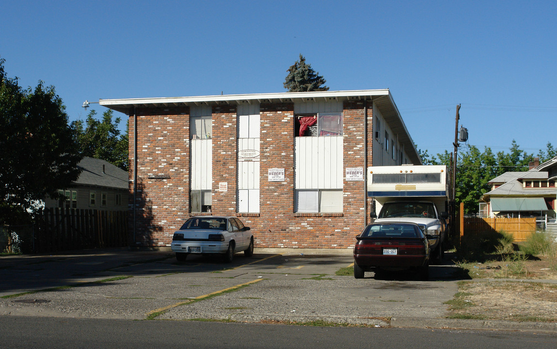 208 N 6th St in Yakima, WA - Building Photo