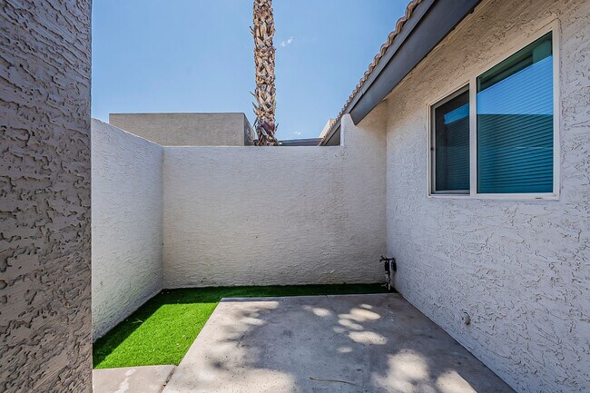3025 N 24th Dr in Phoenix, AZ - Building Photo - Building Photo