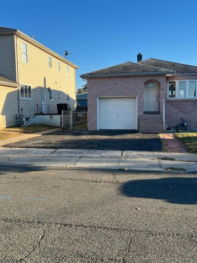 504 Niles St in Elizabeth, NJ - Foto de edificio - Building Photo