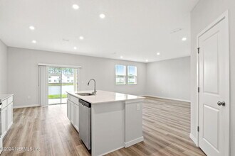 14726 Cashew Ave in Jacksonville, FL - Building Photo - Building Photo