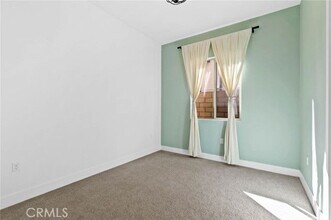 106 Irvine Center Dr in Irvine, CA - Building Photo - Building Photo