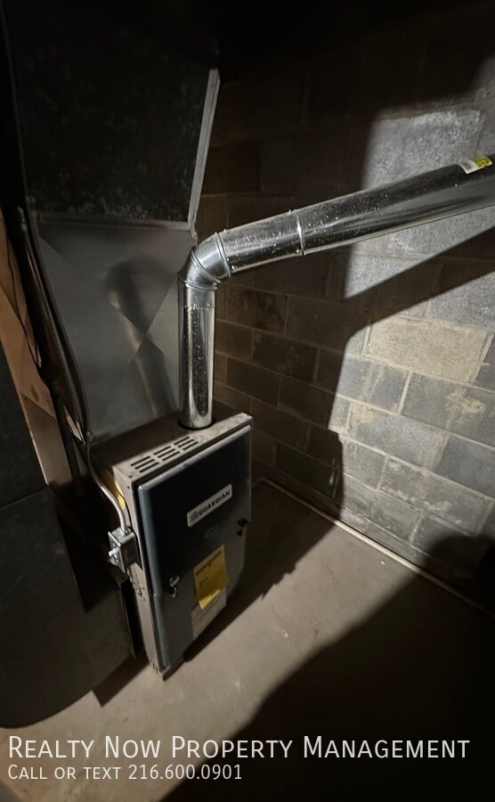 4525 E 143rd St in Cleveland, OH - Building Photo - Building Photo