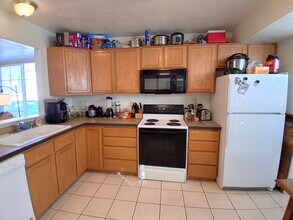 879 E 350 N in Provo, UT - Building Photo - Building Photo